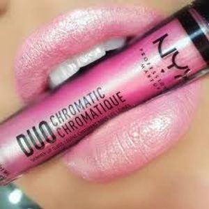 NYX Professional Makeup Duo Chormatic Lip Gloss
